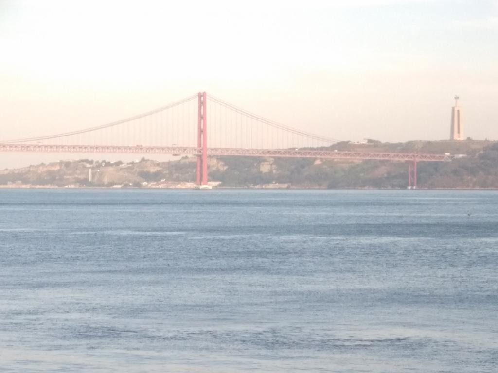 Sun House Belem - Free Parking And View Tower Apartment Lisbon Bagian luar foto